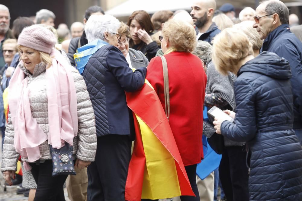 La defensa de la Universidad Laboral como Patrimonio mundial toma la calle