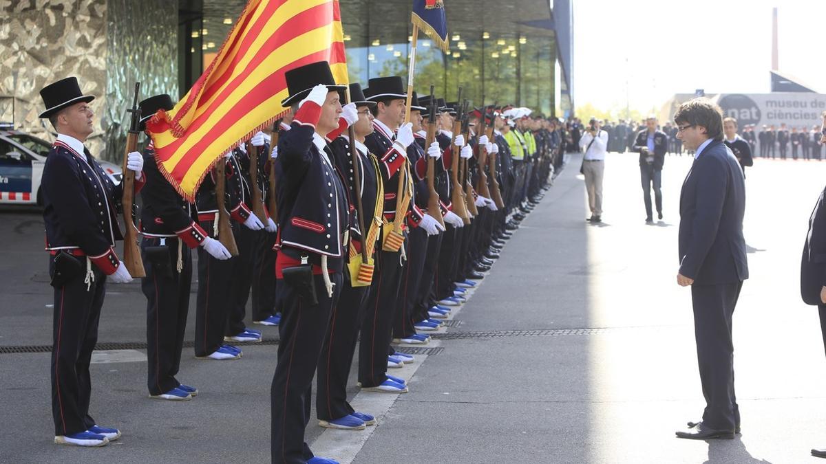 Carles Puigdemont durante la celebración del Día de les Esquadres