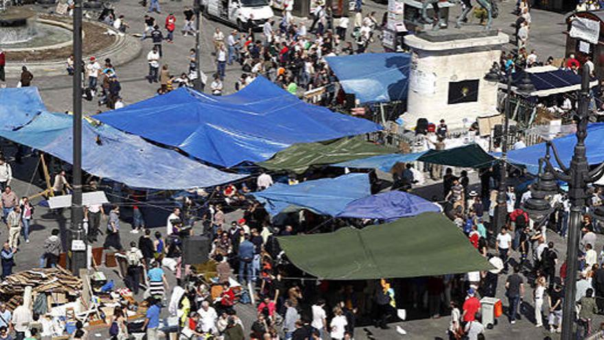 Prohibida la concentración de los acampados en Sol