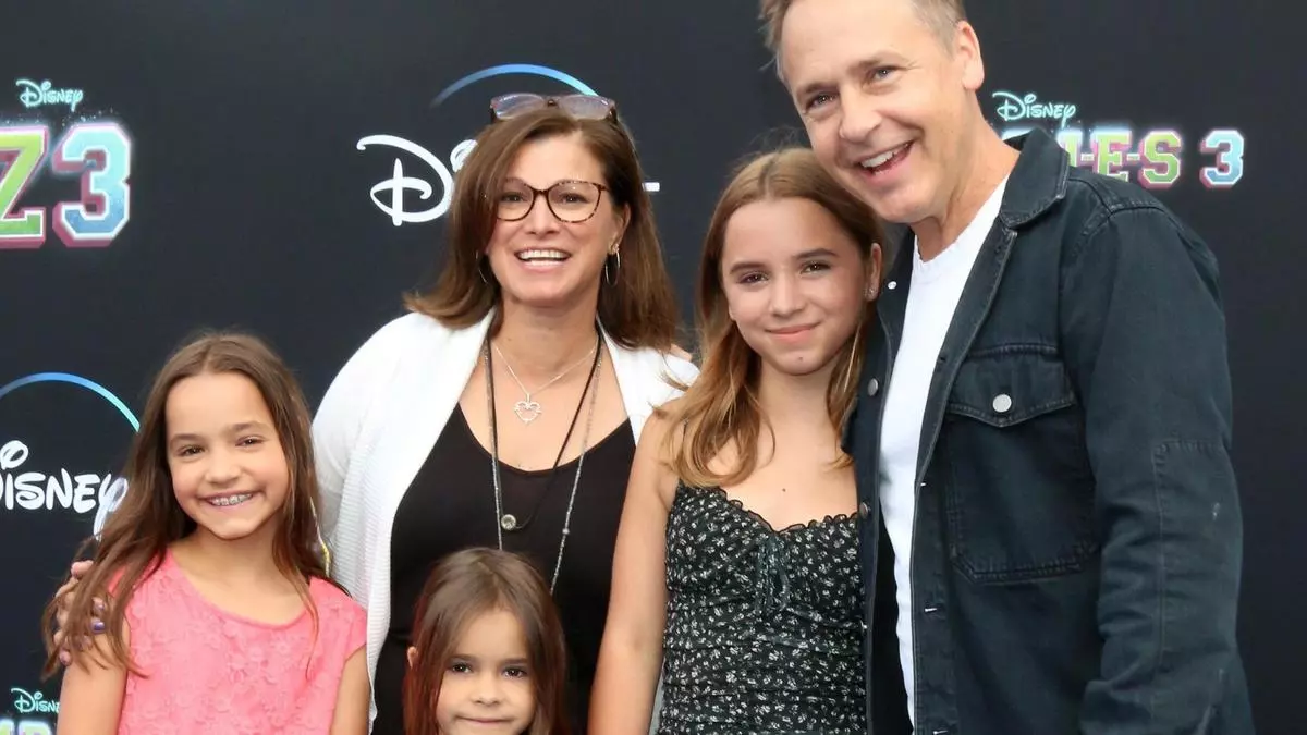 Muere Fiona Lowe, hija de Chad Lowe y Kim Painter, a los 13 años