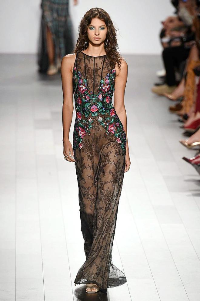 Tadashi Shoji