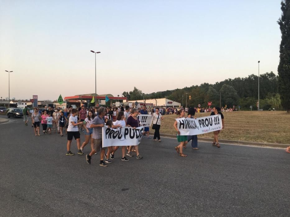 Protesta contra les pudors i els sorolls de la fàbrica Hinojosa a Sarrià