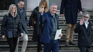 La Audiencia de Barcelona absuelve a Albiol por la instalación de antenas en una comisaría de Badalona