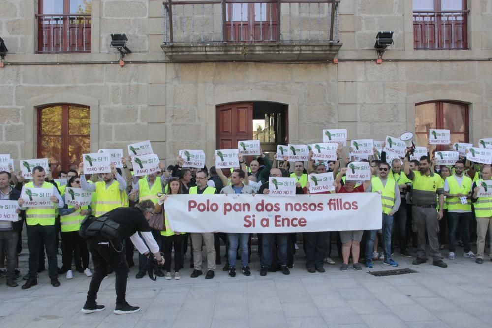 Pleno bronco en Poio por las protestas de los trabajadores de Ence