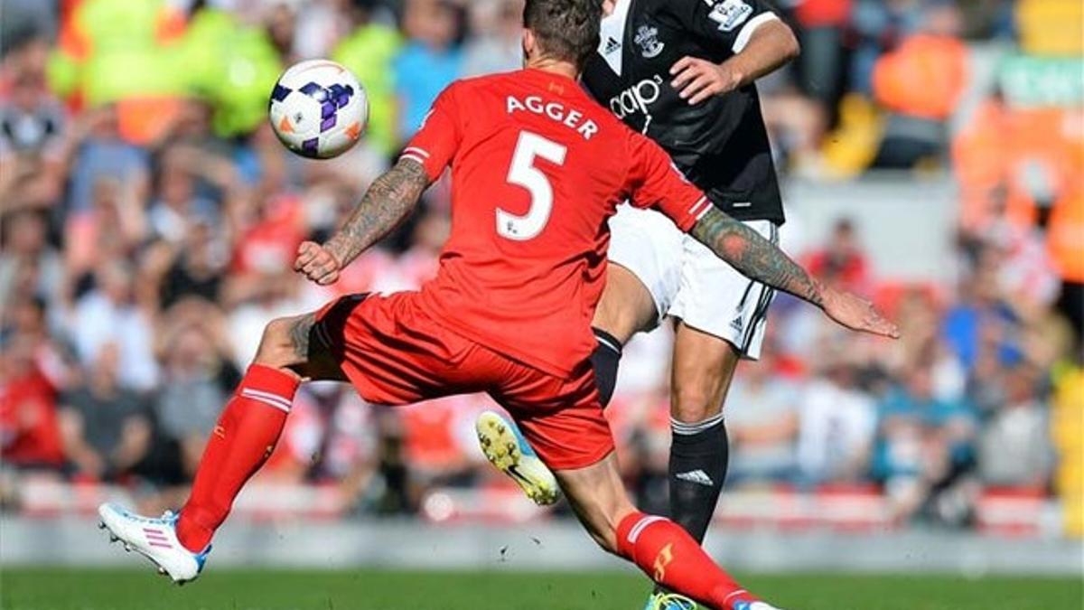 Agger, un central 'perfil Barça'