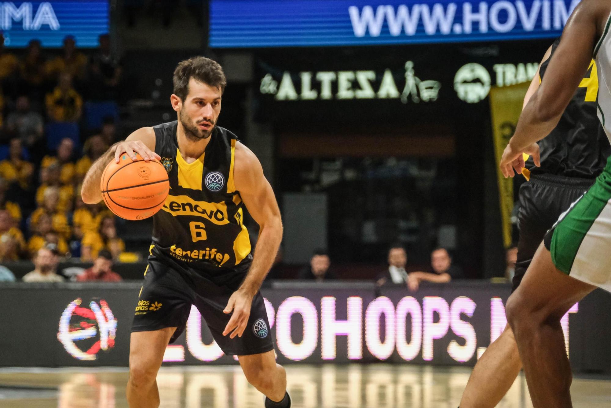 Partido Lenovo Tenerife - Darussafaka, en imágenes