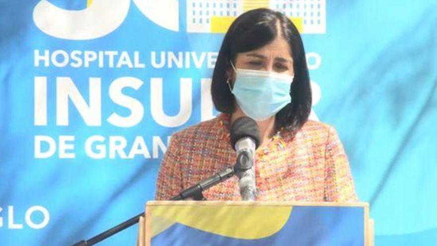 La ministra Carolina Darias visita el Hospital Universitario Insular de Gran Canaria