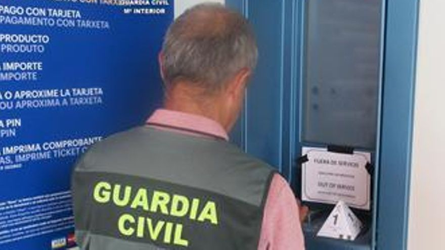 Detiene al presunto autor de un intento de robo en Sanxenxo