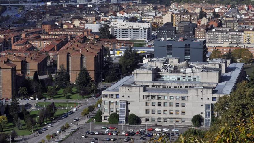 Vista aérea del campus universitario de Mieres.