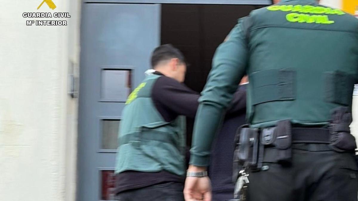 Imagen del momento de la detención.