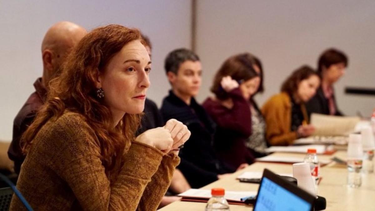 Primera sesión de trabajo del nuevo reglamento con las miembros del plenario del Consejo de Mujeres de Barcelona.