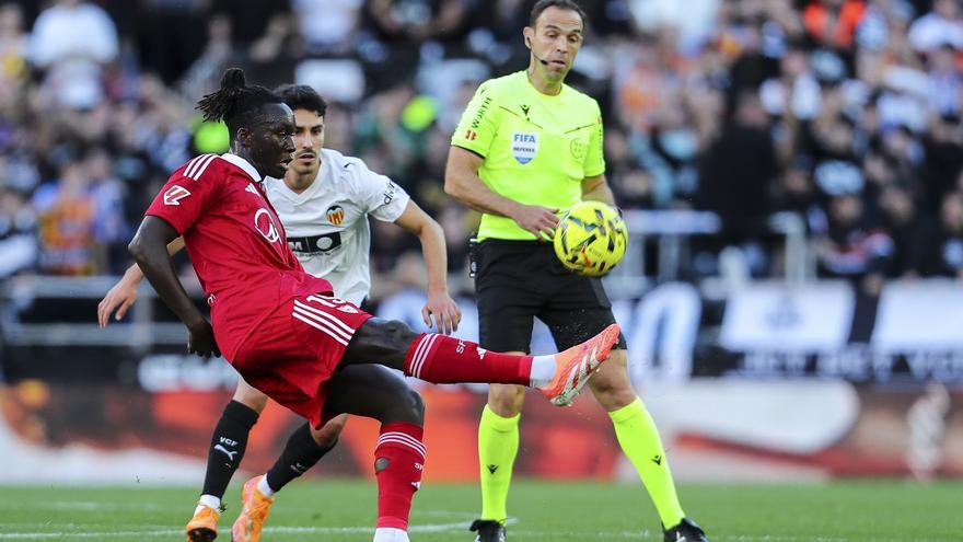 Fiscalía abre diligencias contra el racista del sector 5 de Mestalla