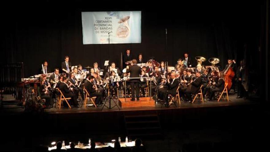 Actuación de la Agrupación Musical de Montesinos.
