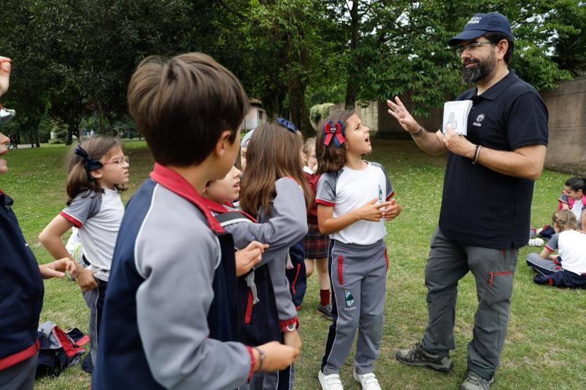 Xuegos, paseos y un llimoneru