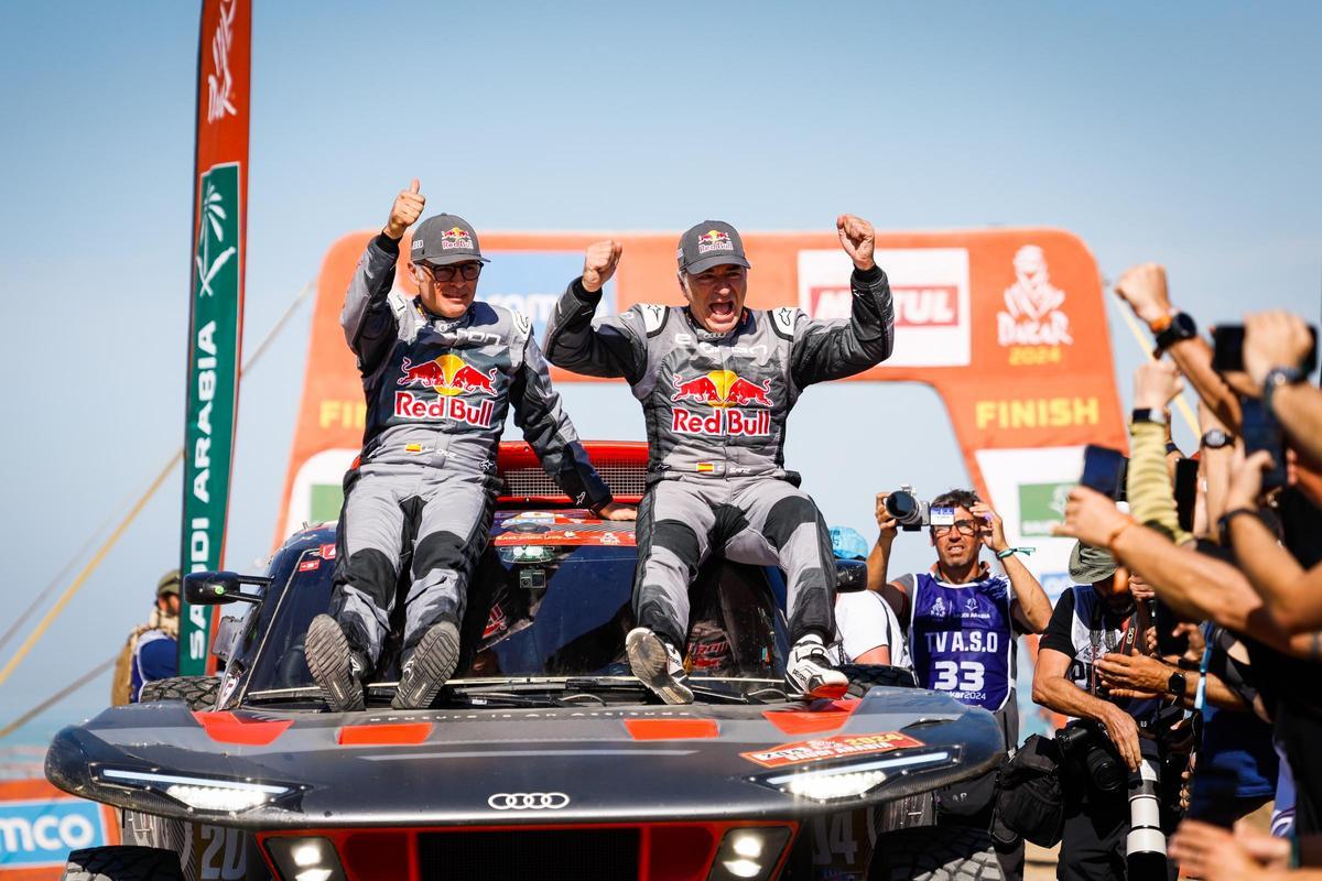 Carlos Sainz conquista su cuarto Dakar