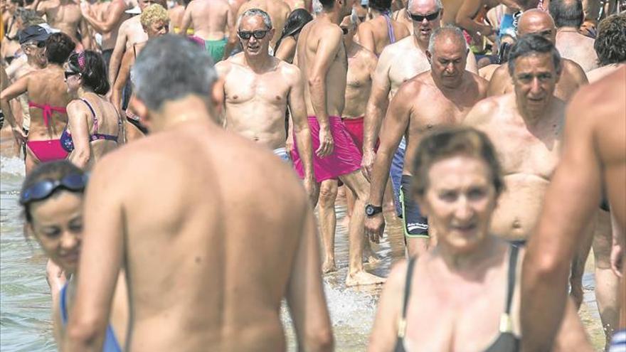 El récord de turistas sitúa a España como segunda potencia mundial