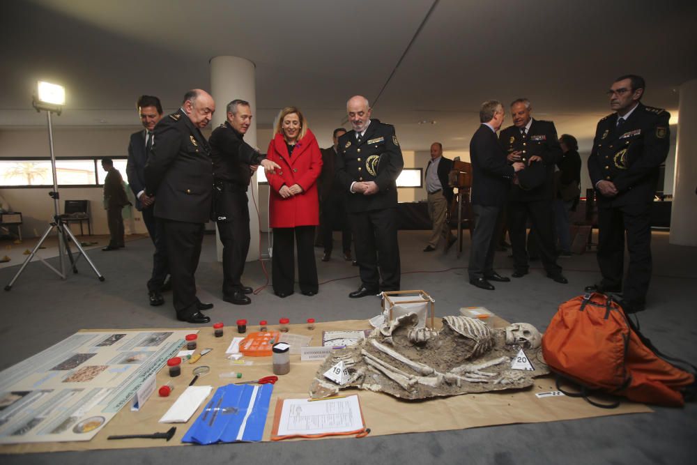 La exposición de Policía Científica se ha inaugurado en el ADDA.