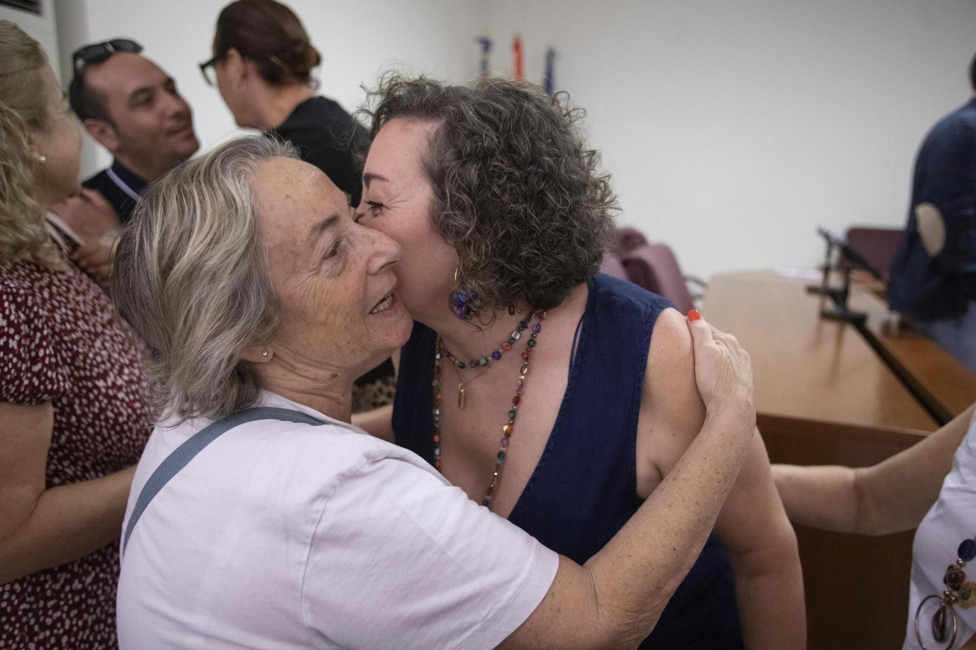 Todas las fotos de la toma de posesión de la nueva alcaldesa de Novetlé