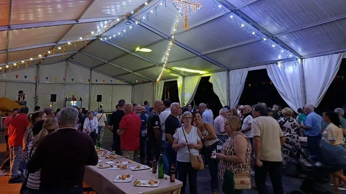 Las fiestas de Tudela Agüeria arrancan este viernes con el pregón de César Martín, el vicepresidente del Oviedo