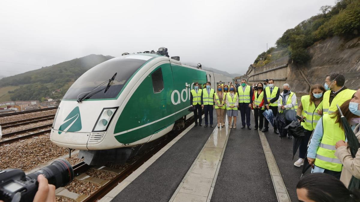 Día histórico para Asturias: Adif inicia las pruebas en los túneles de la variante de Pajares