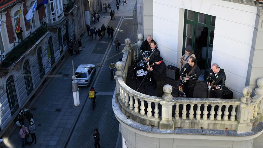 Black Stones sorprenden desde la azotea