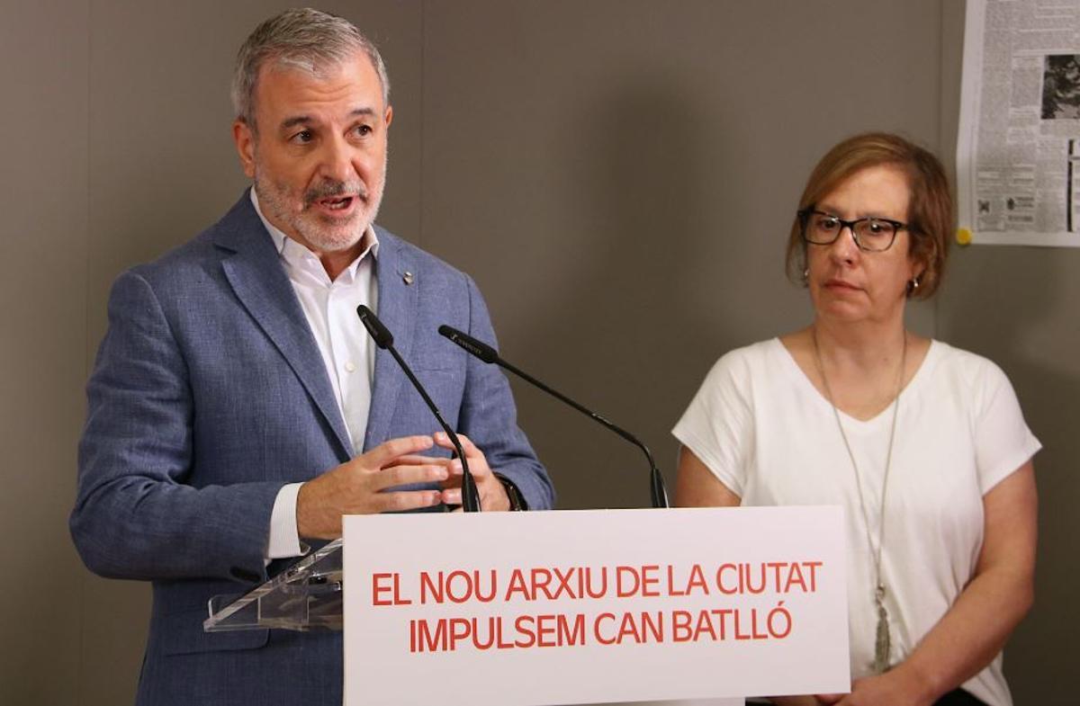 Rueda de prensa del alcalde Jaume Collboni sobre el traslado del Archivo Municipal a Can Batlló.
