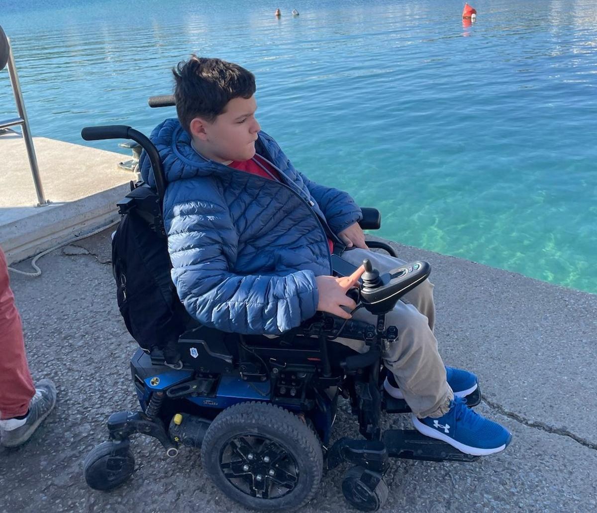 Quim Sans amb la cadira elèctrica que té actualment.