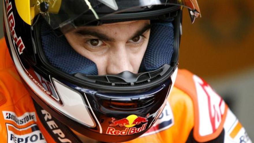 Pedrosa logra su primera &quot;pole&quot; de 2009 por delante de Lorenzo