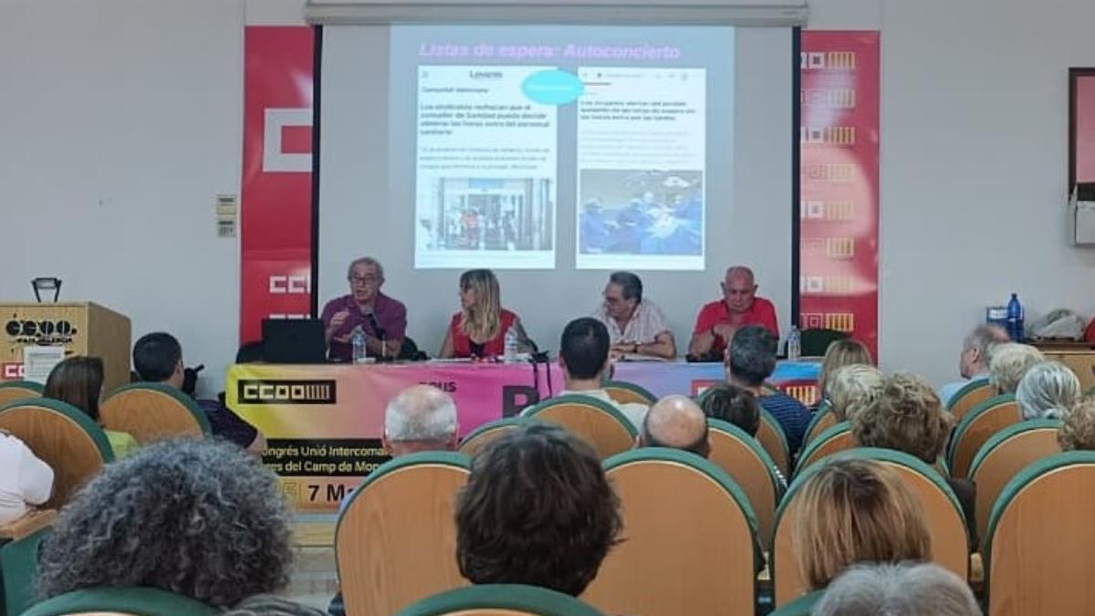 Un momento de la charla.