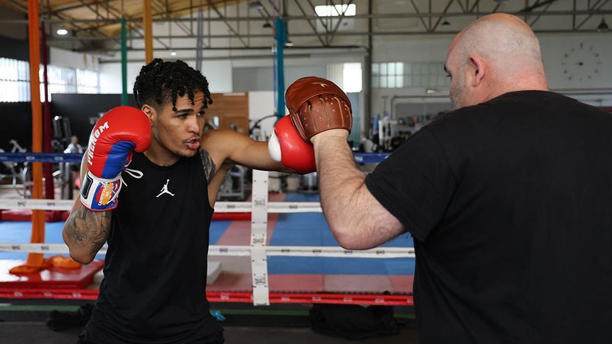 José Suero, la &quot;Sombra&quot;: la rutina de un campeón del boxeo que quiere recuperar el cinturón nacional