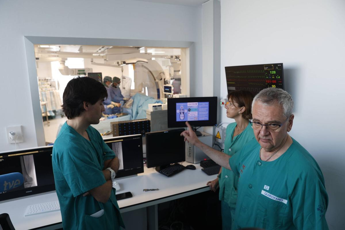 El servicio de Angiología y Cirugía Vascular ya ha realizado dos intervenciones con este procedimiento.