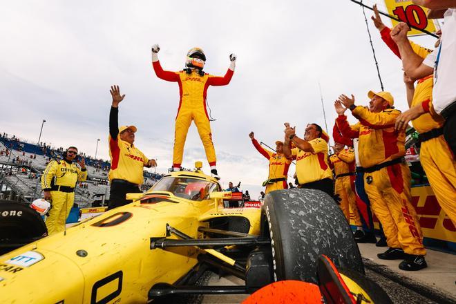 Álex Palou vuelve a hacer historia y se corona pentacampeón de Indycar