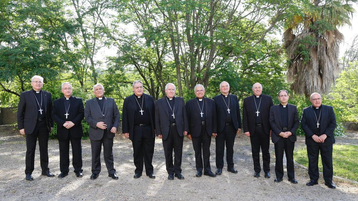 Foto de familia de la Asamblea de los Obispos del Sur.