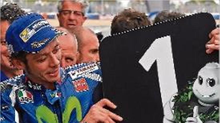 Valentino Rossi celebra la obtenció de la &quot;pole position&quot;.