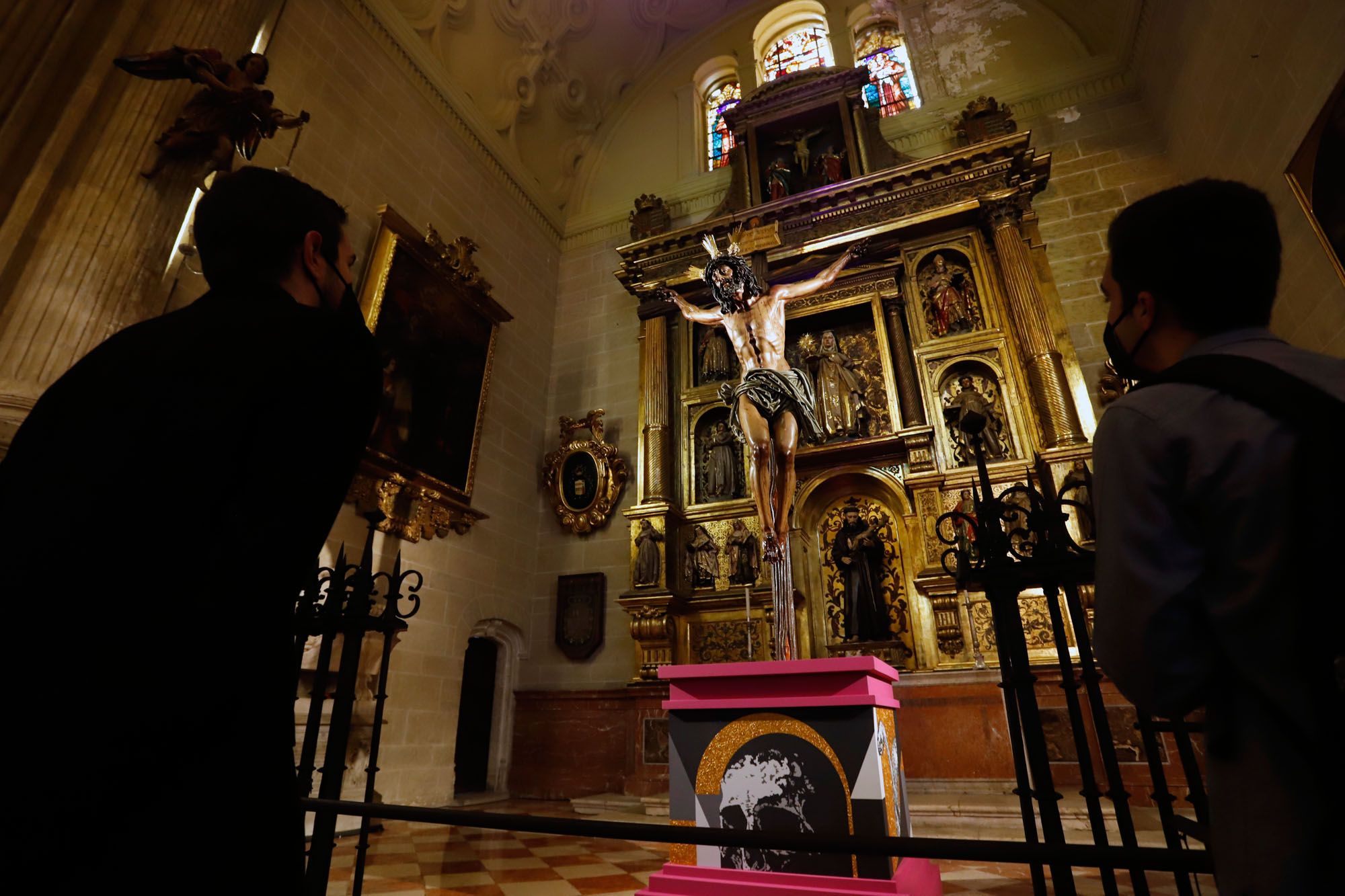Las imágenes de la exposición 'El Verbo Encarnado' en la Catedral de Málaga