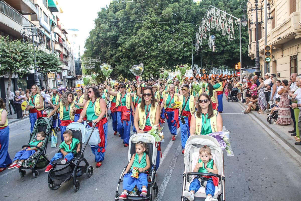Ofrenda de flores de las fiestas de La Reconquista y de Moros y Cristianos 2025 en Orihuela