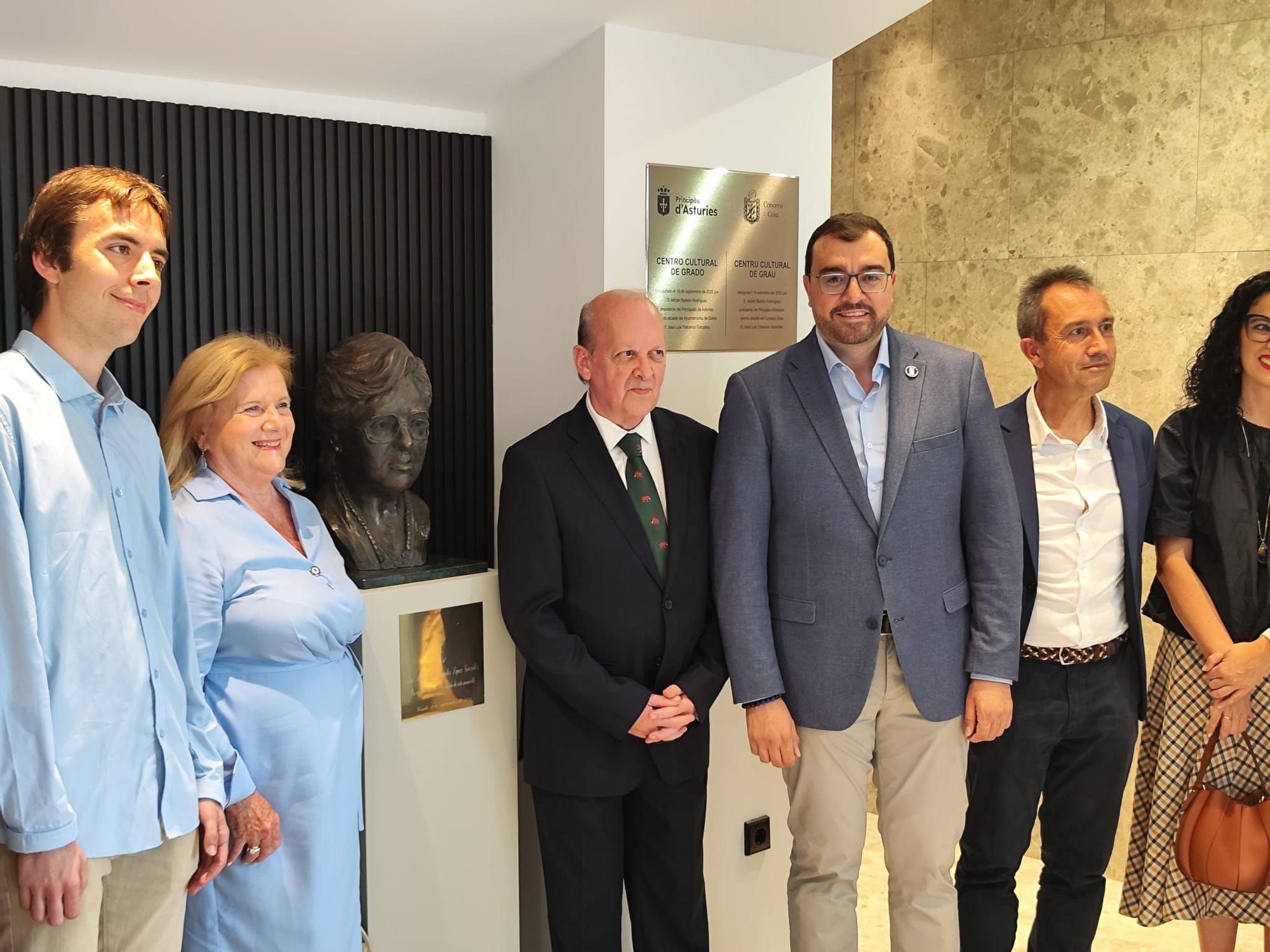 La inauguración del Centro Cultural de Grado, en imágenes