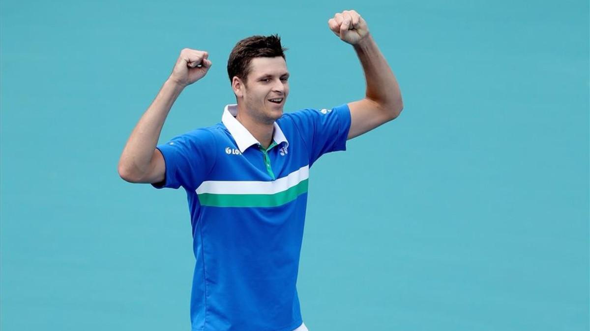 Hubert Hurkacz celebra su victoria en el Open de Miami.