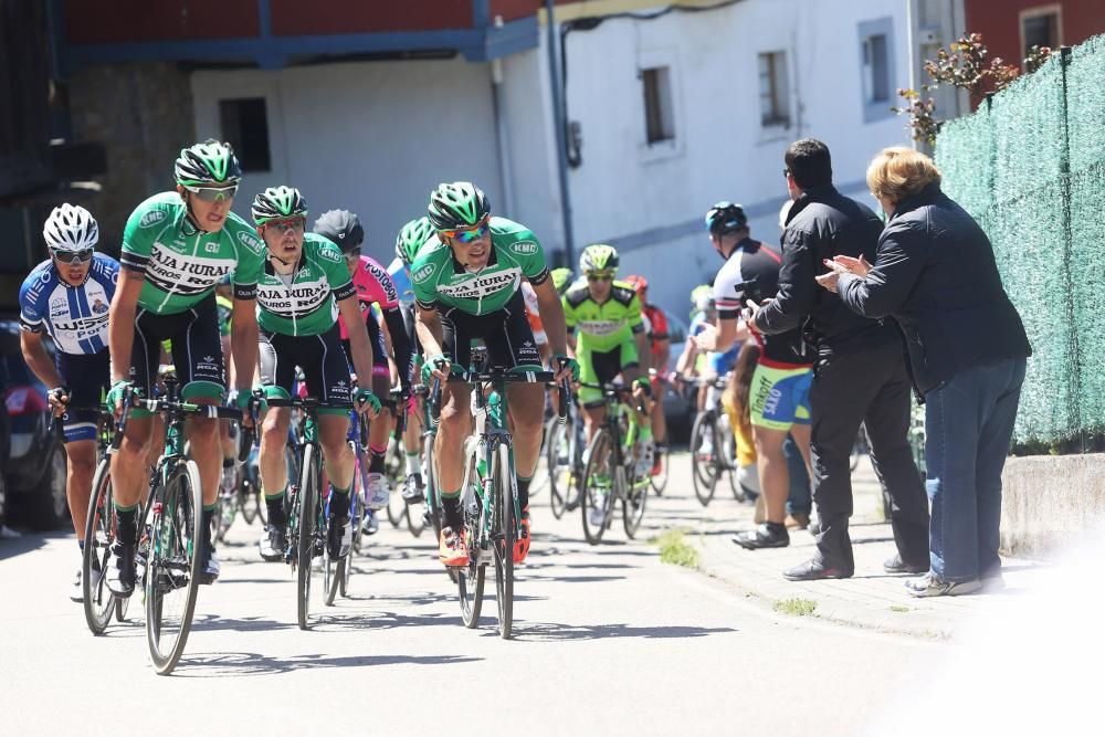 Segunda etapa de la Vuelta a Asturias