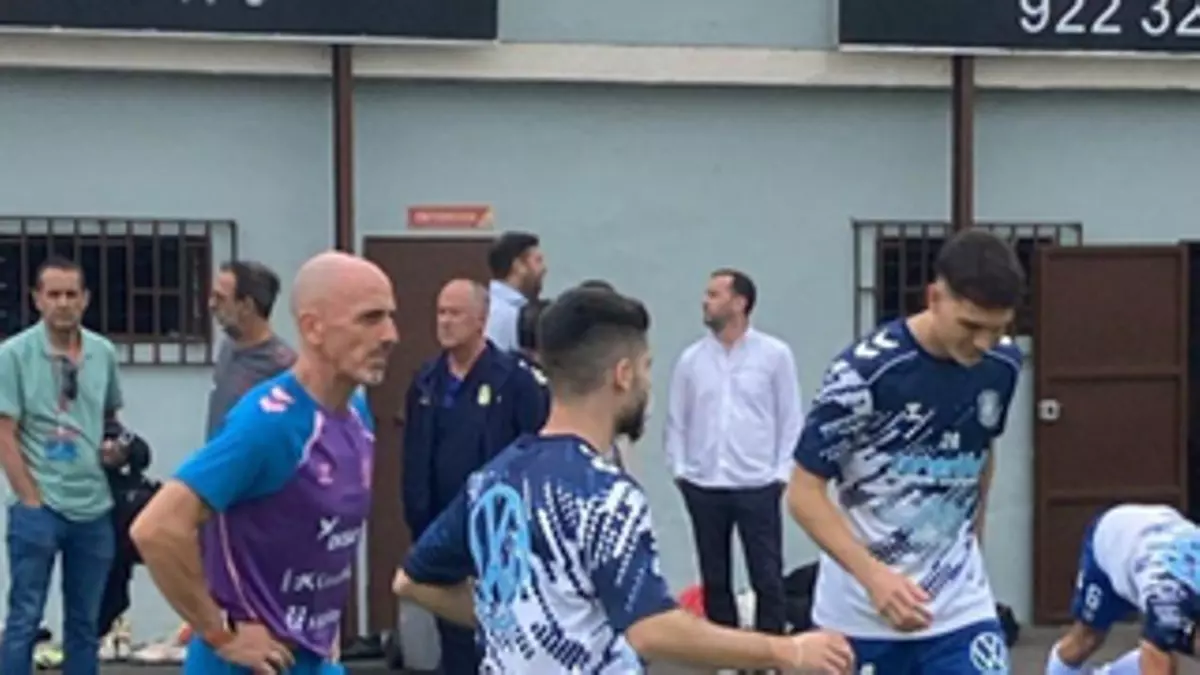 Sorpresa en Los Cuartos: Facundo Agüero aparece con el CD Tenerife