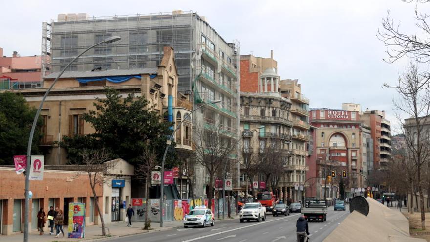 Un bloc d&#039;edificis de nova construcció a l&#039;avinguda Jaume I de Girona