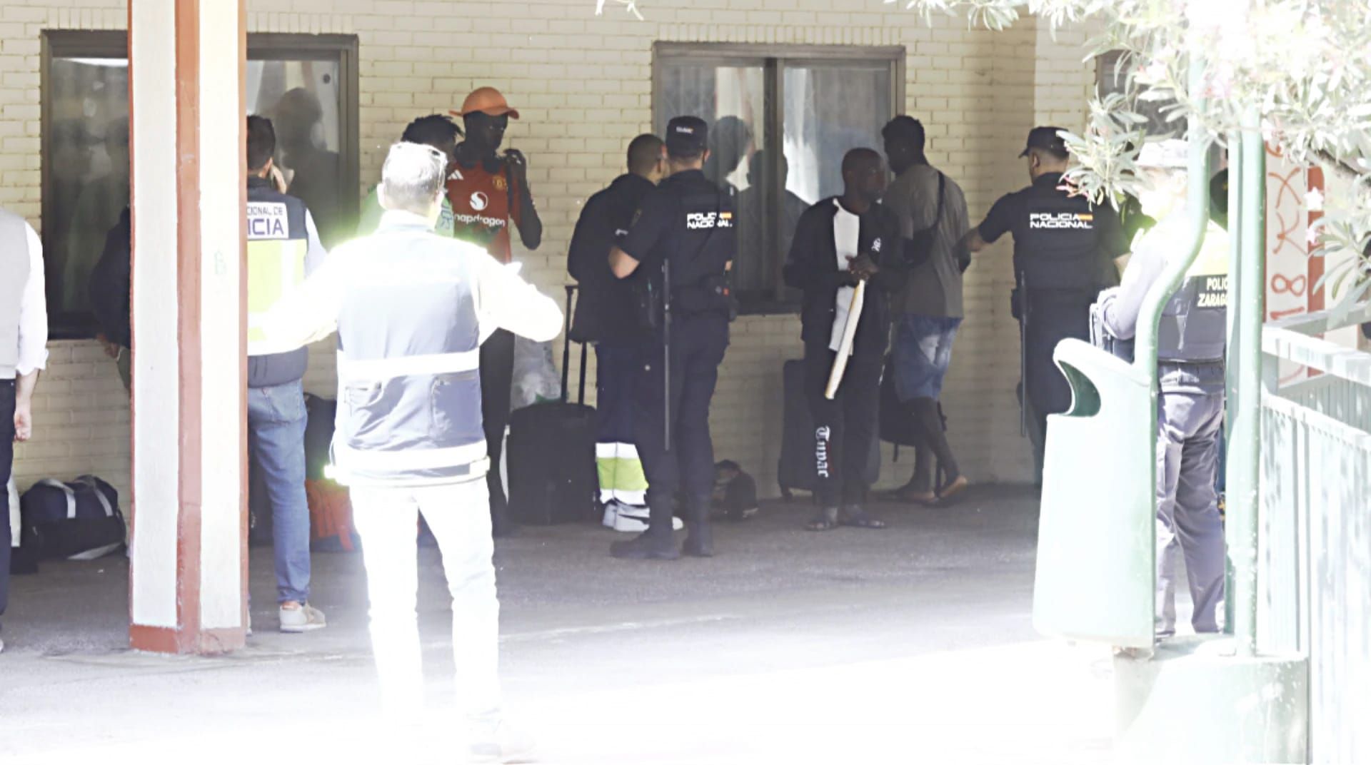 En imágenes | Desalojo de un albergue ilegal en Parque Roma