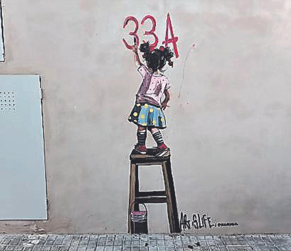 La curiosa y artística forma de poner el número de la casa en un edificio de Pòrtol.