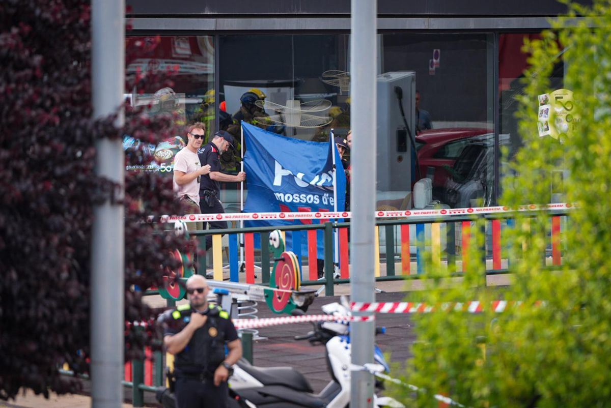 Un muerto por el derrumbe en el Centro Comercial de Sabadell