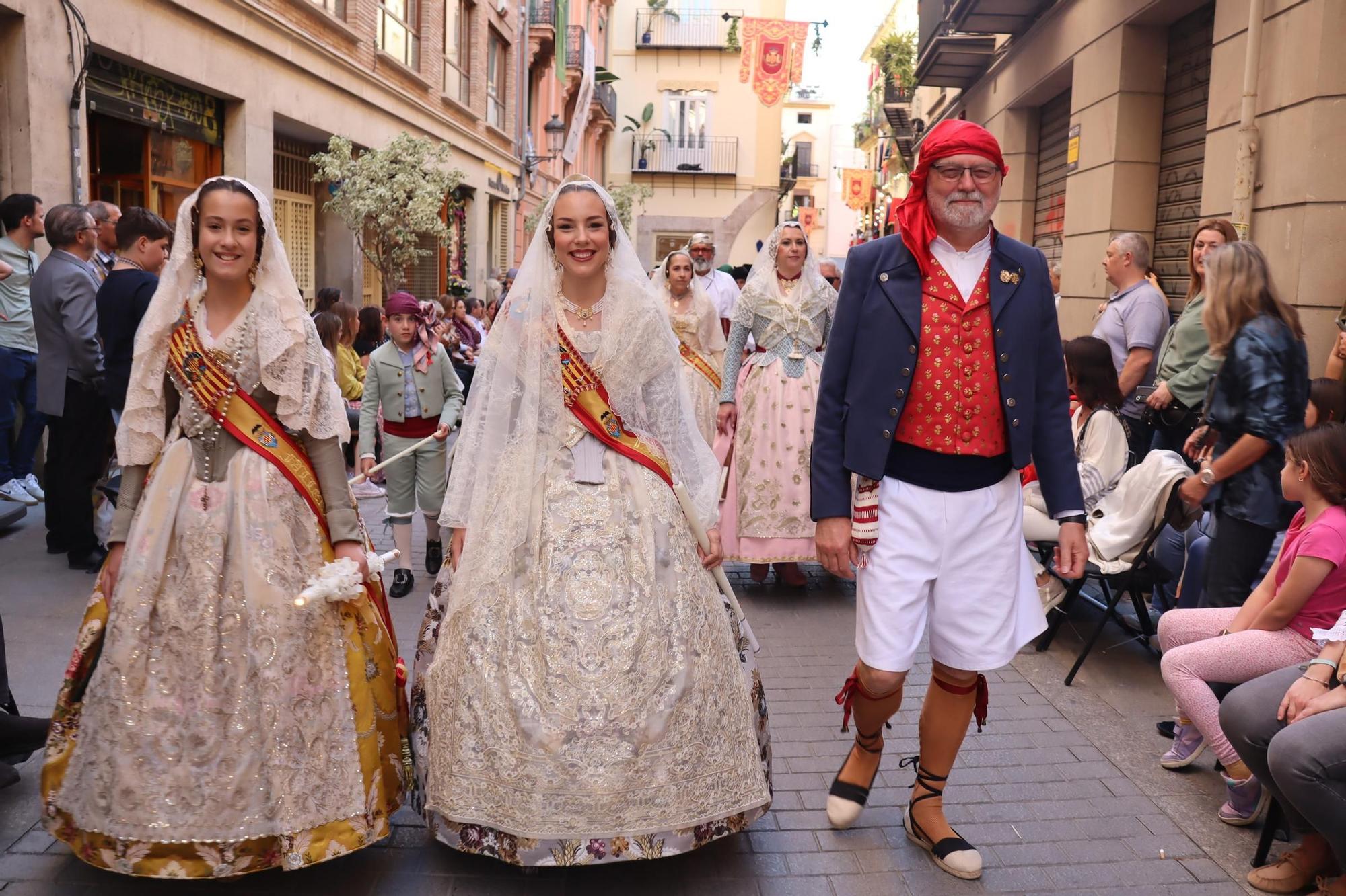 Comisiones de falla en la Procesión de la Virgen (3/5)