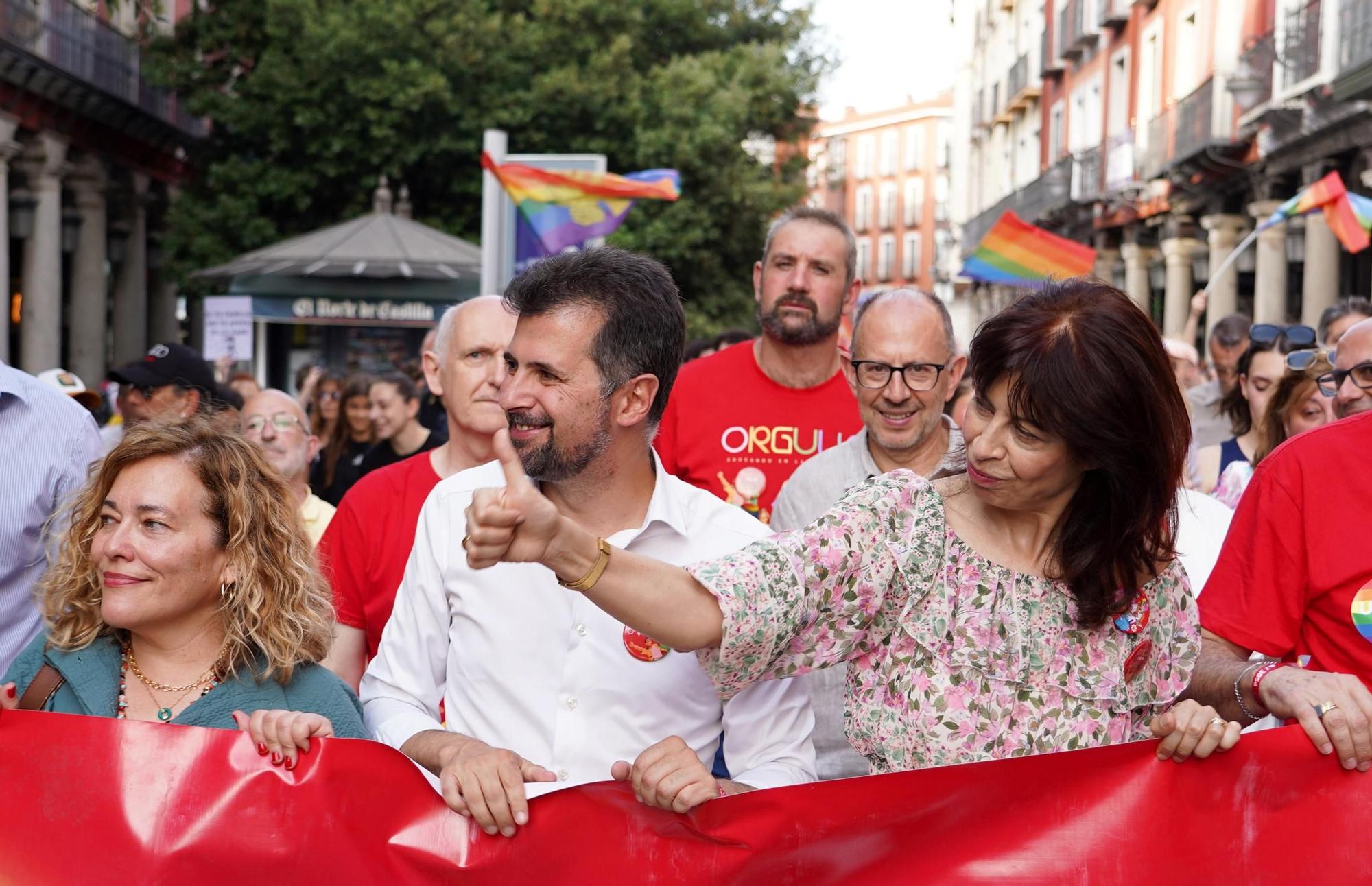 GALERÍA: La anifestación Día del Orgullo LGTBI de Valladolid, en imágenes