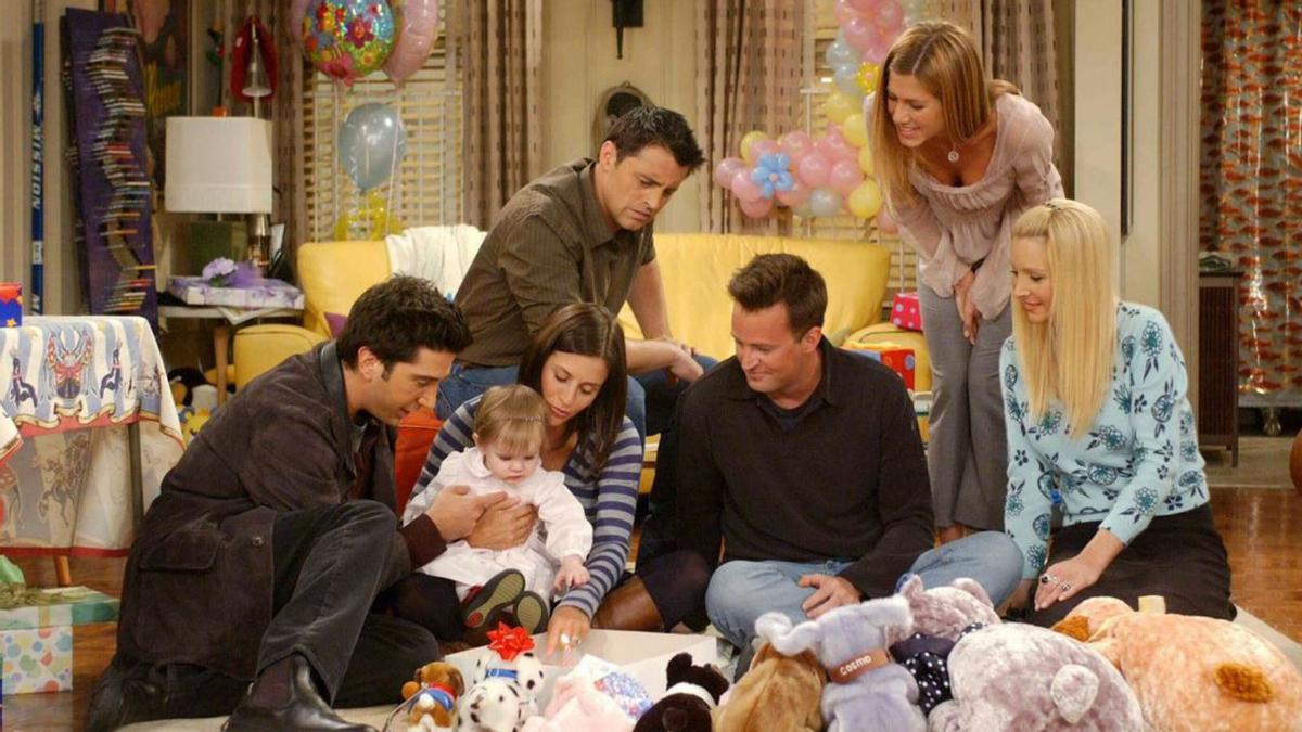 De ‘Friends’ a ‘Adults’: una comèdia televisiva per a cada generació De ‘Friends’ a ‘Adults’: una comèdia televisiva per a cada generació