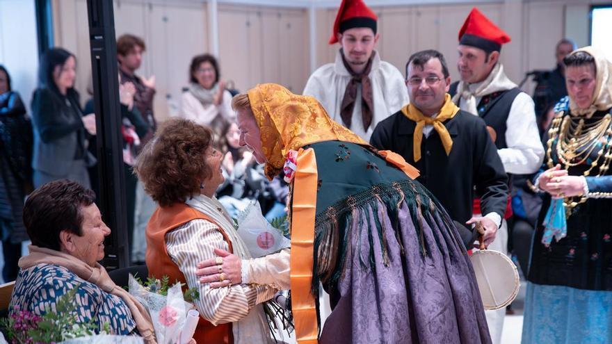 Formentera rinde homenaje a sus mujeres mayores en un acto de reconocimiento público