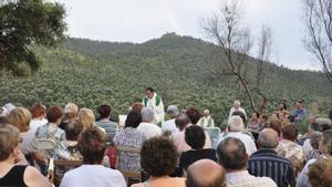 De la missa del foc a la de l’aigua: els 10 manaments de la pregària davant el pantà