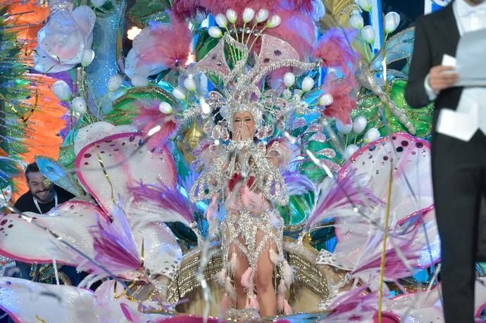 08-03-2020 SAN BARTOLOMÉ DE TIRAJANA. REINA CARNAVAL DE  MASPALOMAS.  CORONACIÓN DE LA REINA  Fotógrafo: ANDRES CRUZ  | 08/03/2020 | Fotógrafo: Andrés Cruz